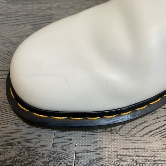 Dr. Martens 2976 Chelsea Yellow Stitch Smooth White Leather Boot - Picture 15 of 16